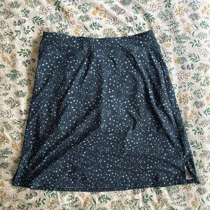 Women's 20 inch skort/skirt. Size xxl US size 12